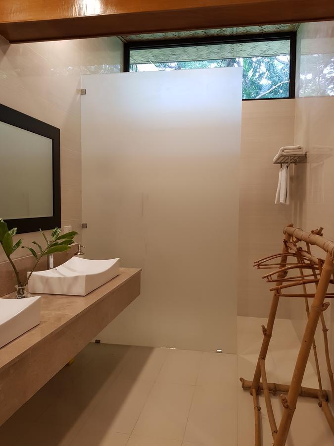 Casitas De Victoria Hotel Nasugbu Eksteriør billede